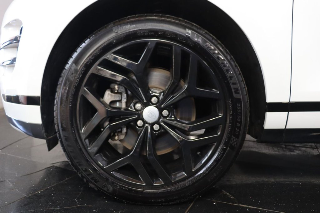 Used Land Rover Range Rover Evoque 2022 for sale - 76372422: Photo 40