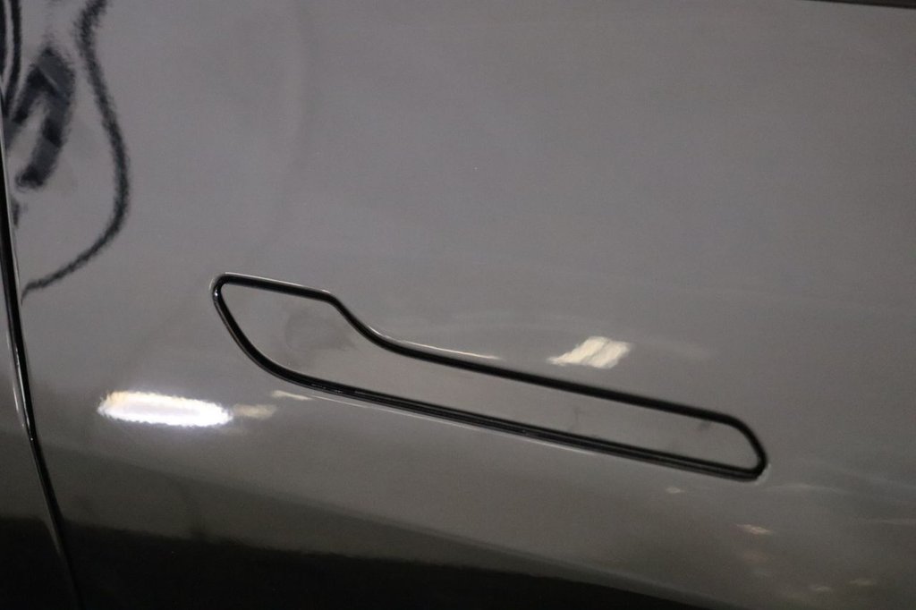 Used Tesla Model Y 2024 for sale - 77218504: Photo 17