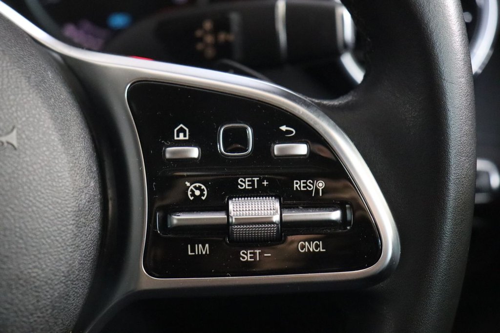 Used Mercedes-Benz C Class 2020 for sale - 76632334: Photo 28