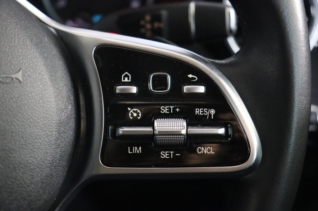 Used Mercedes-Benz C Class 2020 for sale - 76632334: Photo 30