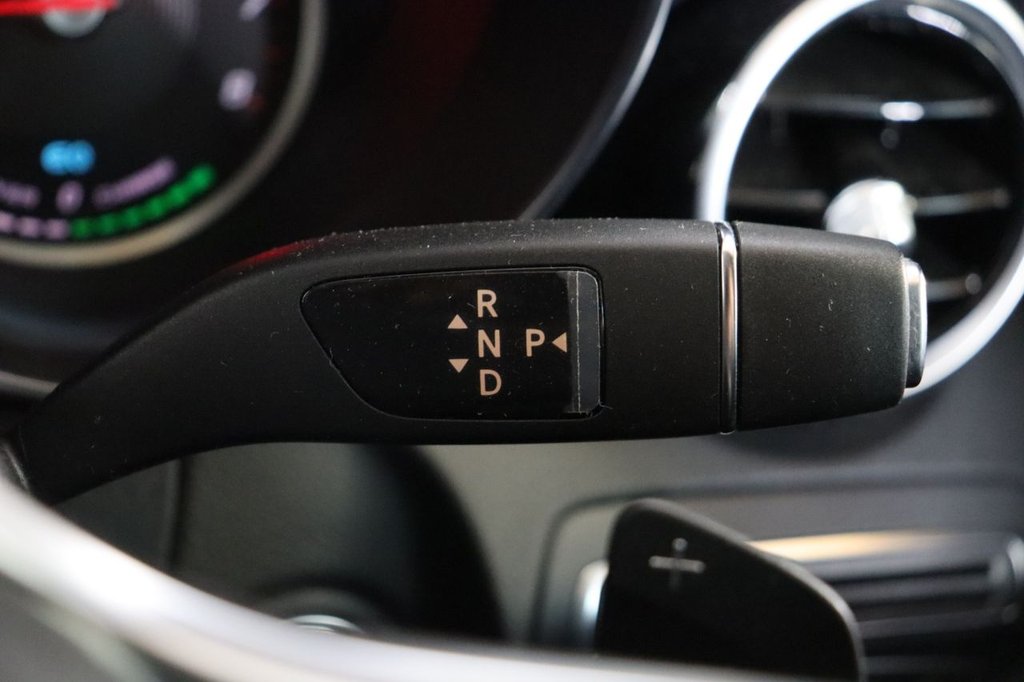 Used Mercedes-Benz C Class 2020 for sale - 76632334: Photo 31