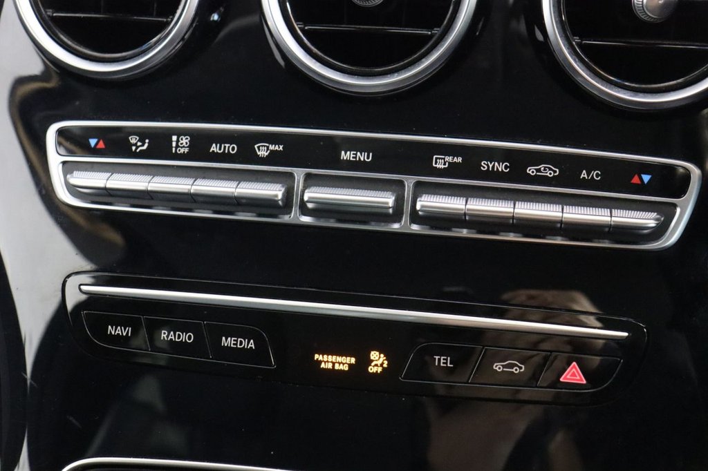 Used Mercedes-Benz C Class 2020 for sale - 76632334: Photo 34