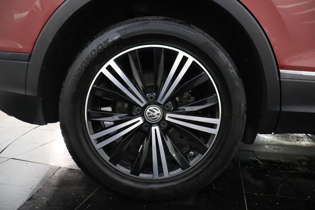 Used Volkswagen Tiguan 2018 for sale - 77764583: Photo 32
