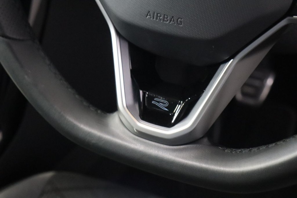 Used Volkswagen T-Roc 2023 for sale - 77080480: Photo 23