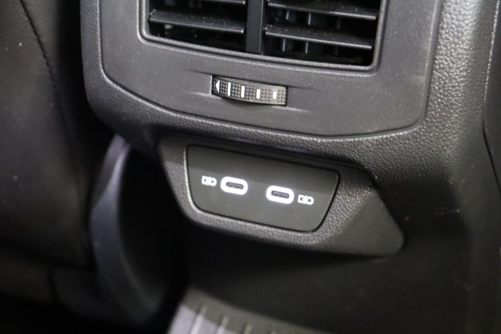 Used Volkswagen T-Roc 2023 for sale - 77080480: Photo 36