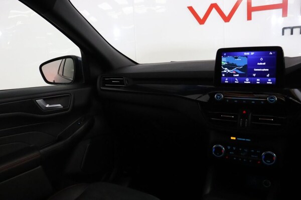 Used Ford Kuga 2022 for sale - 75542746: Photo 15