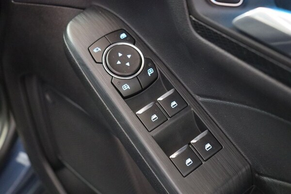 Used Ford Kuga 2022 for sale - 75542746: Photo 41