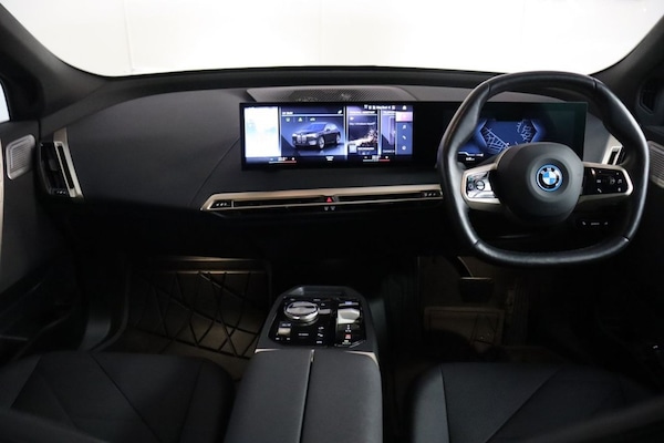 Used BMW iX 2022 for sale - 73170282: Photo 8