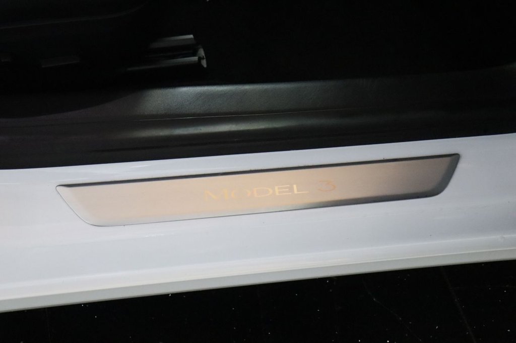 Used Tesla Model 3 2020 for sale - 77680622: Photo 27