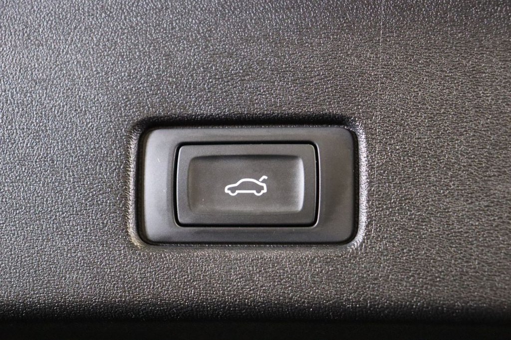 Used Audi Q4 e-tron 2022 for sale - 76496460: Photo 28