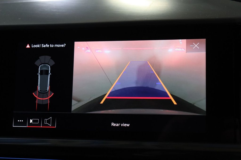 Used Audi Q4 e-tron 2022 for sale - 76496460: Photo 3