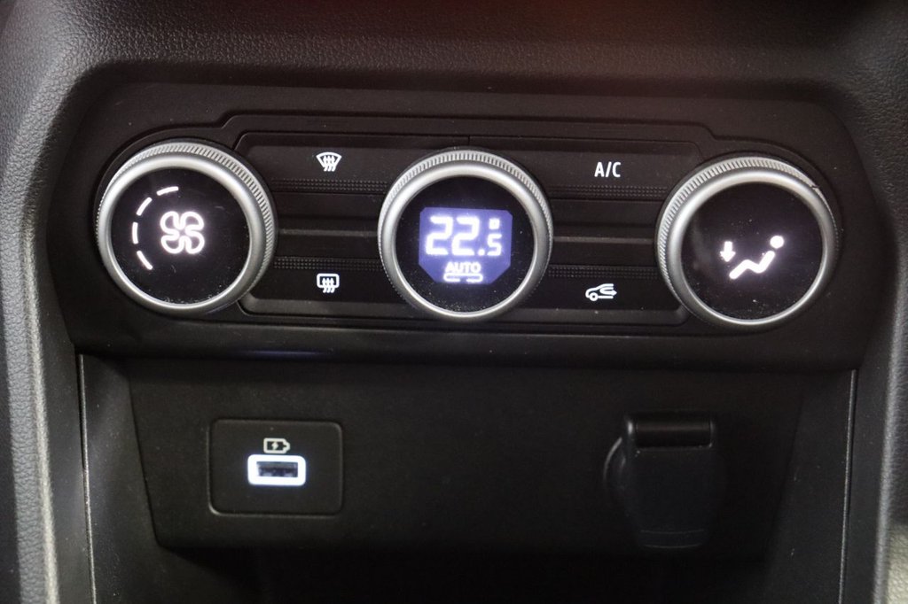 Used Dacia Sandero Stepway 2023 for sale - 77084083: Photo 29