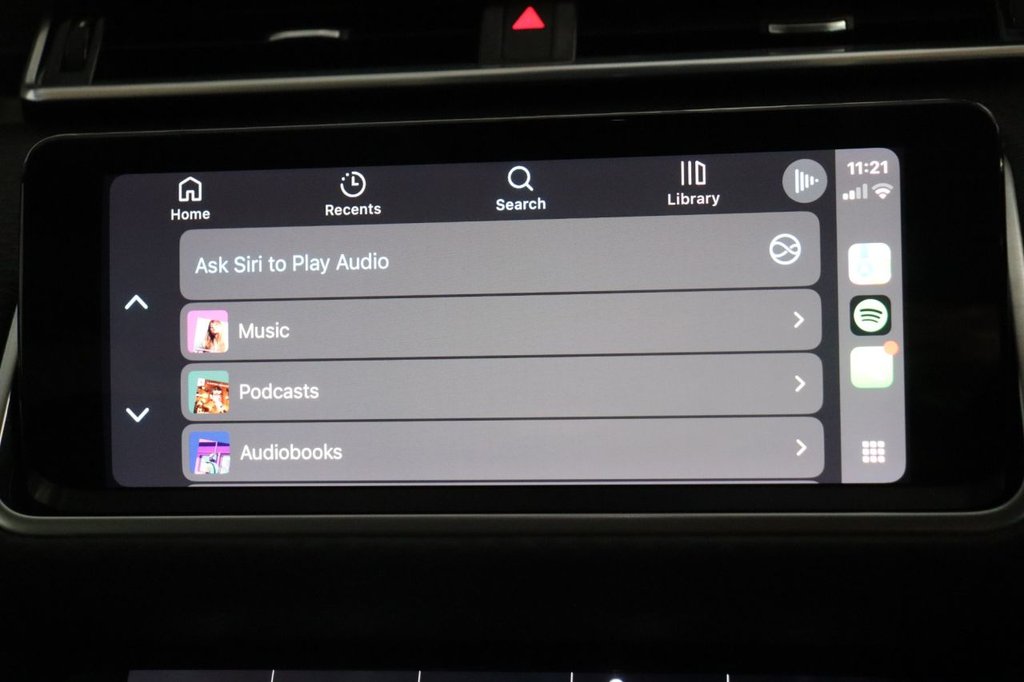 Used Land Rover Range Rover Velar 2019 for sale - 77226606: Photo 11