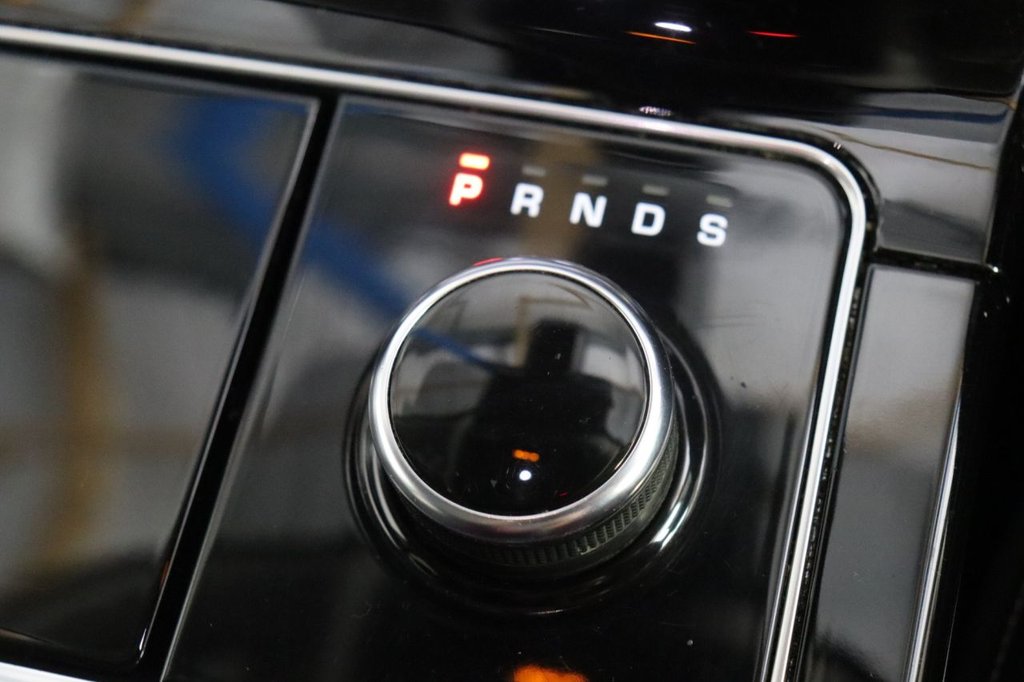 Used Land Rover Range Rover Velar 2019 for sale - 77226606: Photo 34