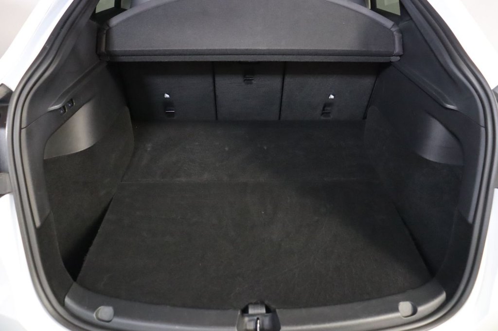 Used Tesla Model Y 2024 for sale - 76345885: Photo 10