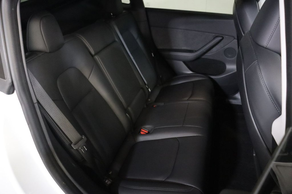 Used Tesla Model Y 2024 for sale - 76345885: Photo 16