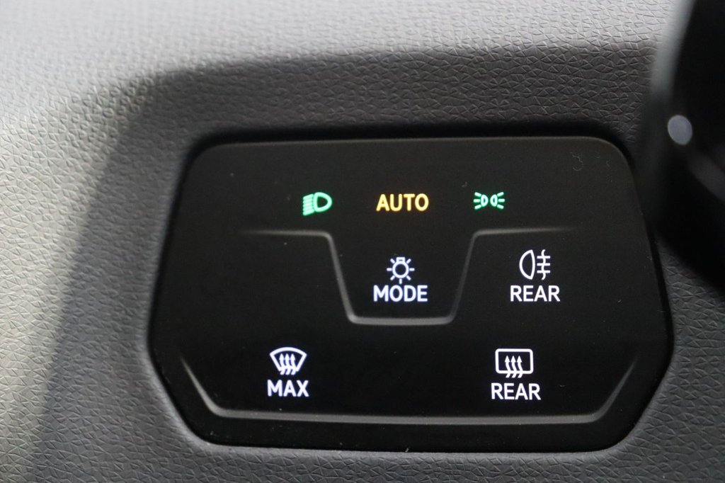 Used Volkswagen ID.3 2023 for sale - 77563912: Photo 29