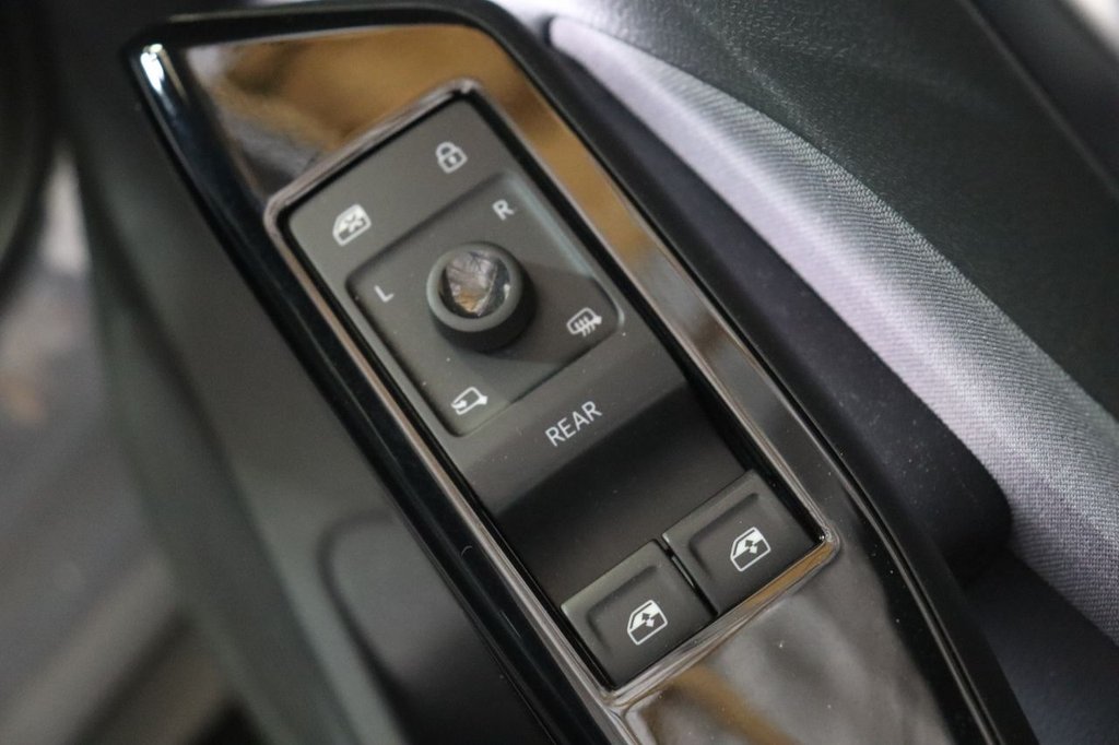 Used Volkswagen ID.3 2023 for sale - 77563912: Photo 30