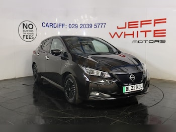 Nissan - Leaf