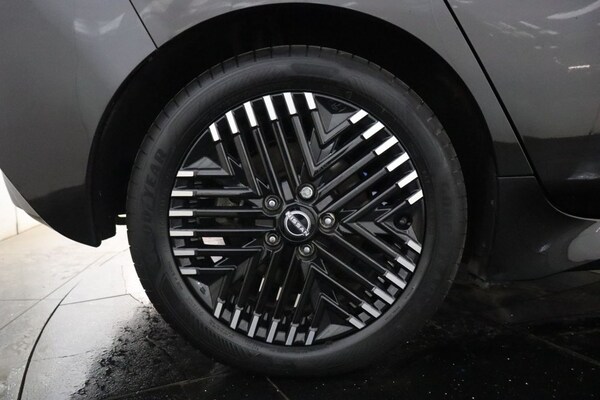 Used Nissan Leaf 2022 for sale - 75802198: Photo 32