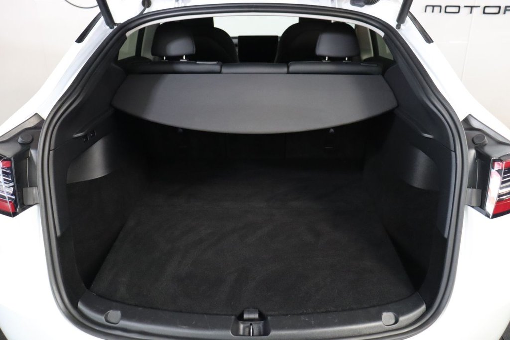 Used Tesla Model Y 2024 for sale - 76350640: Photo 24