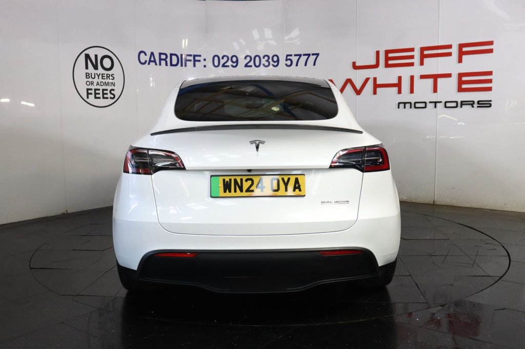 Used Tesla Model Y 2024 for sale - 76350640: Photo 4