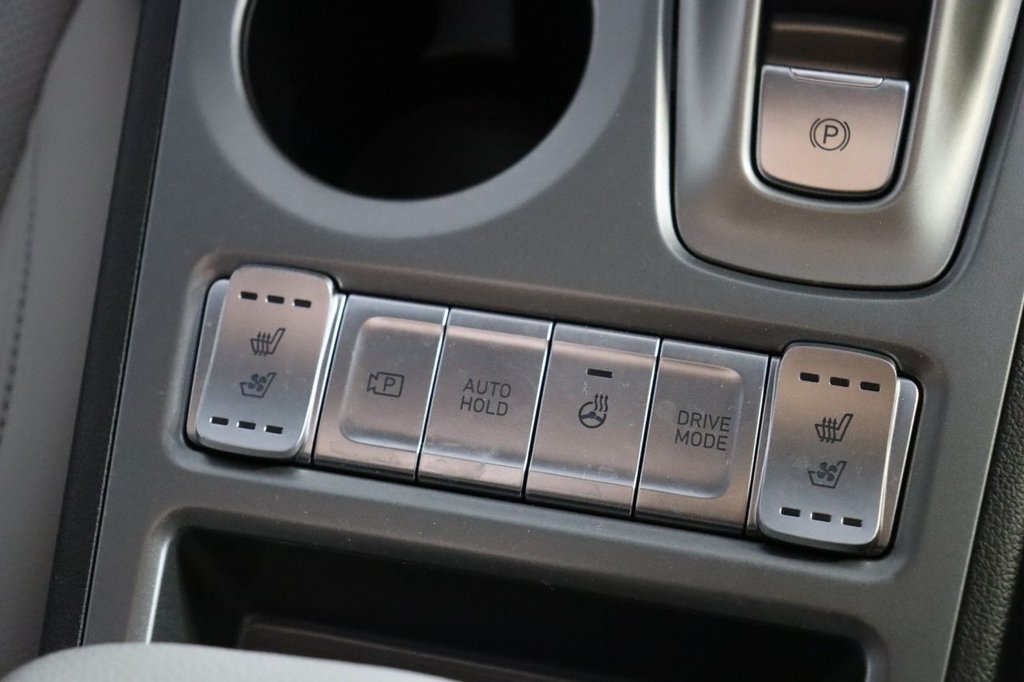 Used Hyundai KONA 2022 for sale - 76654630: Photo 31