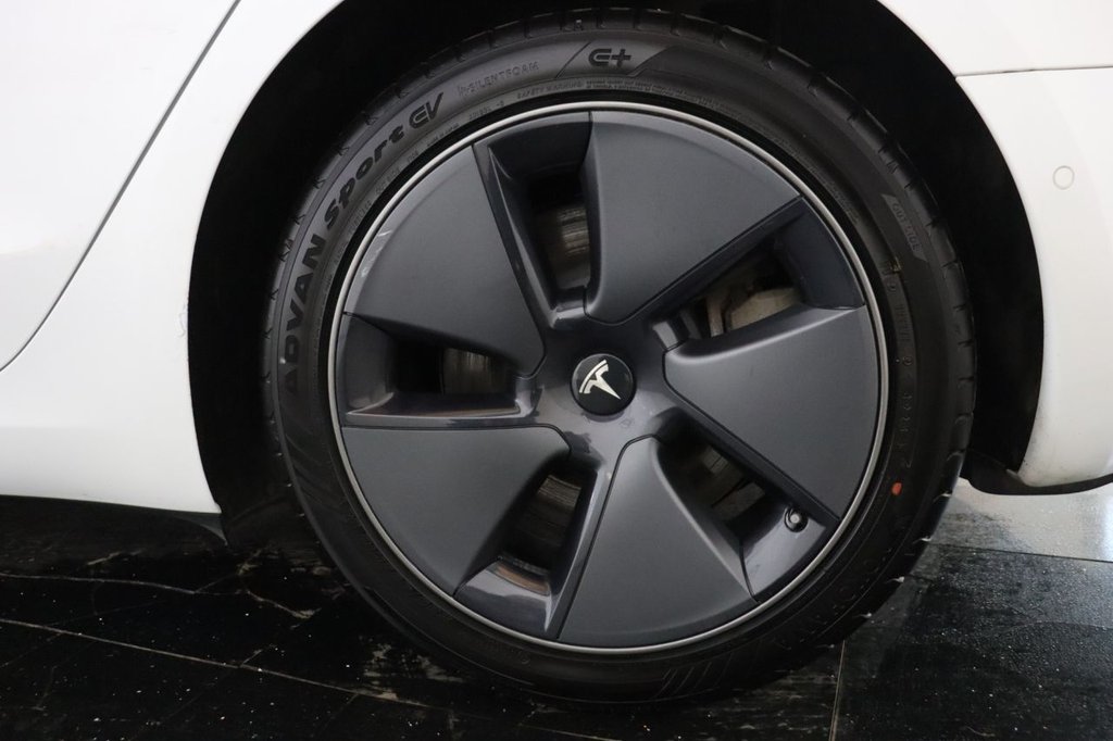 Used Tesla Model 3 2021 for sale - 76731250: Photo 32