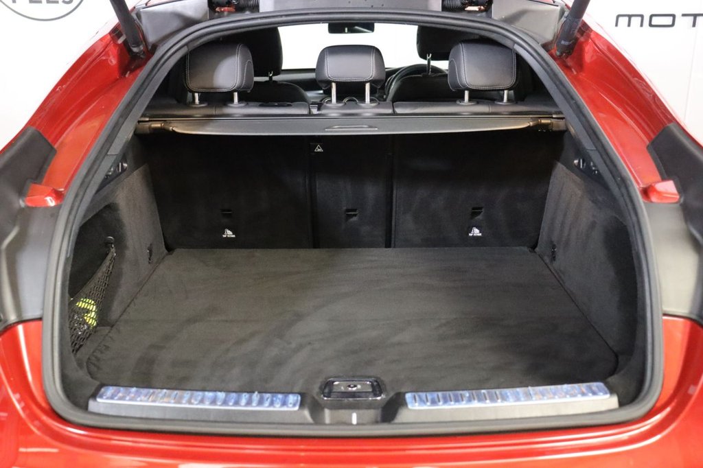 Used Mercedes-Benz GLC 2020 for sale - 76909740: Photo 26