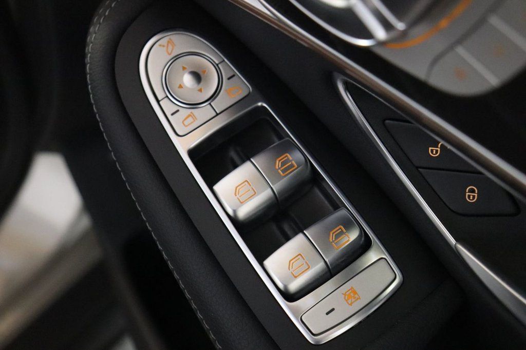 Used Mercedes-Benz EQC 2021 for sale - 76280219: Photo 21