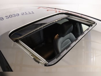Used Mercedes-Benz EQC 2021 for sale - 76280219: Photo 2