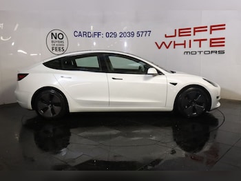 Used Tesla Model 3 2021 for sale - 76148120: Photo 3