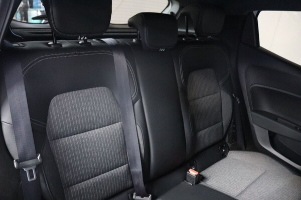 Used Renault Clio 2023 for sale - 75801468: Photo 33