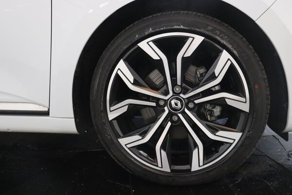 Used Renault Clio 2023 for sale - 75801468: Photo 37