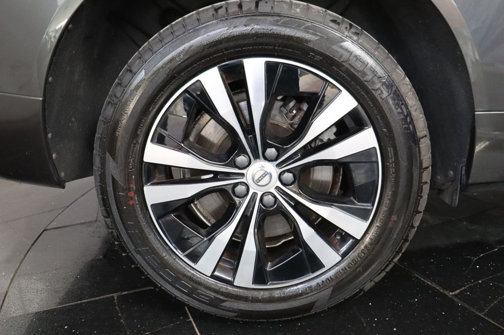 Used Volvo XC60 2021 for sale - 75998604: Photo 10