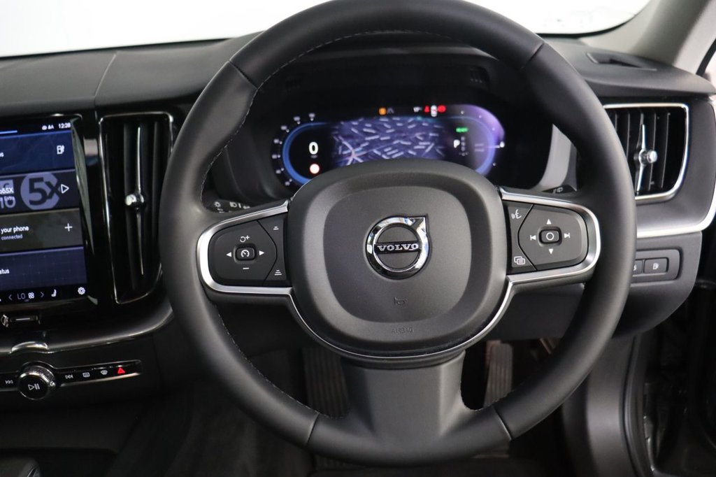 Used Volvo XC60 2021 for sale - 75998604: Photo 29