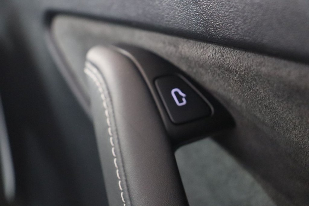 Used Tesla Model Y 2024 for sale - 77302129: Photo 22