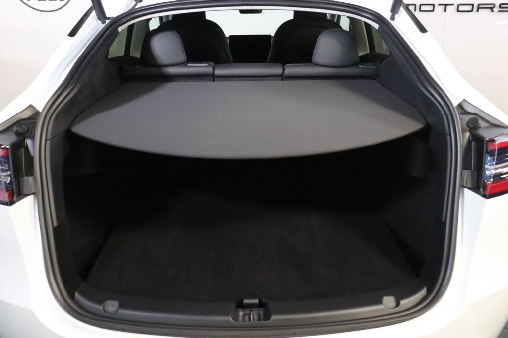 Used Tesla Model Y 2024 for sale - 77302129: Photo 25