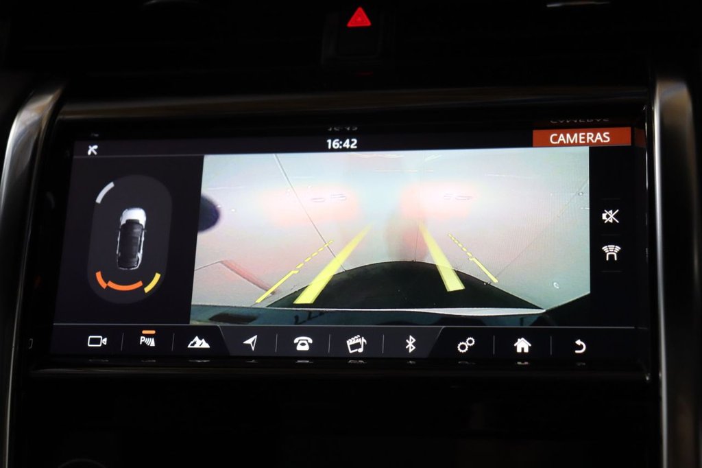 Used Land Rover Discovery Sport 2020 for sale - 76923972: Photo 10