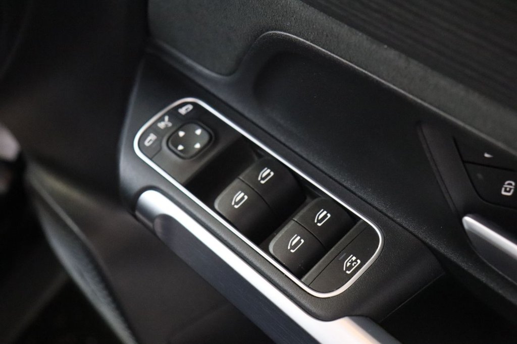 Used Mercedes-Benz EQB 2022 for sale - 76350521: Photo 25