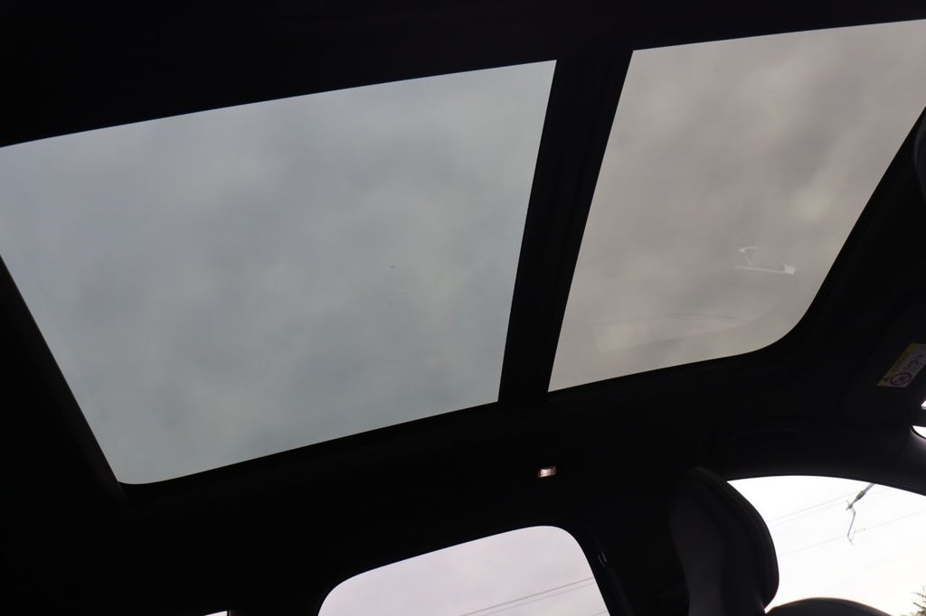 Used Volvo XC60 2025 for sale - 76080856: Photo 2