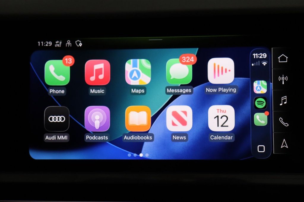 Used Audi Q4 e-tron 2021 for sale - 77680355: Photo 2