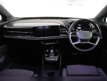 Used Audi Q4 e-tron 2021 for sale - 77680355: Photo
