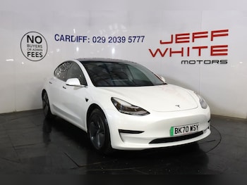 2020 (70) - Standard Range Plus Saloon 4dr Electric Auto RWD (241 bhp)