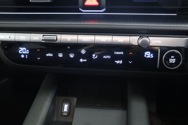 Used Hyundai IONIQ 6 2023 for sale - 72042716: Photo 27