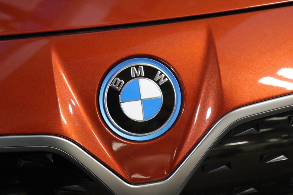 Used BMW i4 2022 for sale - 76910490: Photo 21