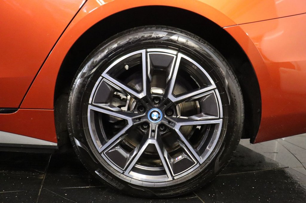 Used BMW i4 2022 for sale - 76910490: Photo 40