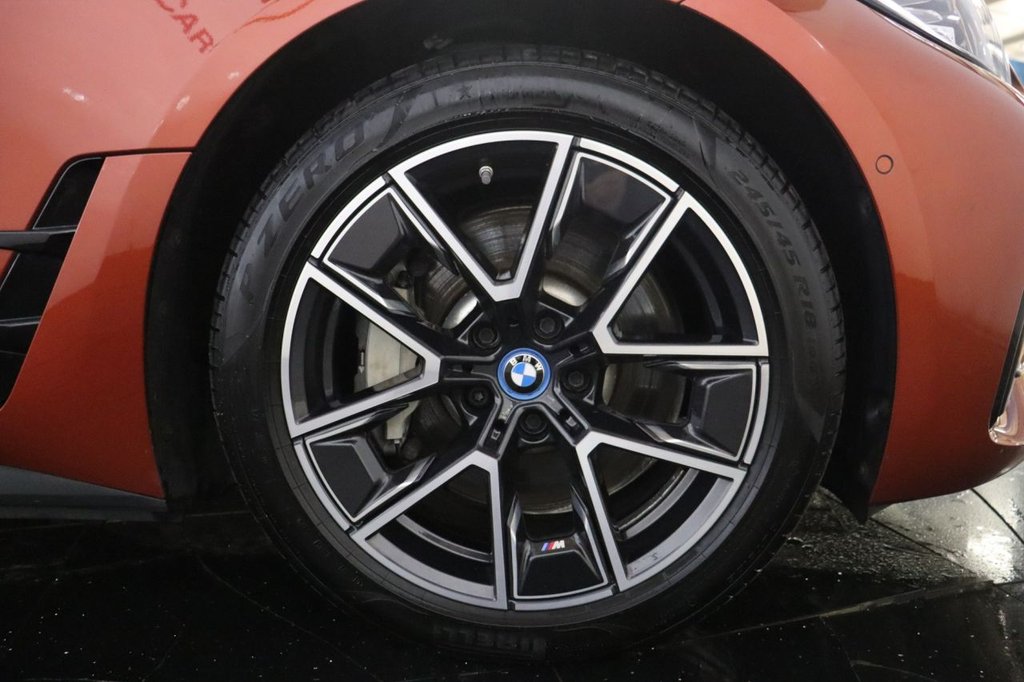 Used BMW i4 2022 for sale - 76910490: Photo 41