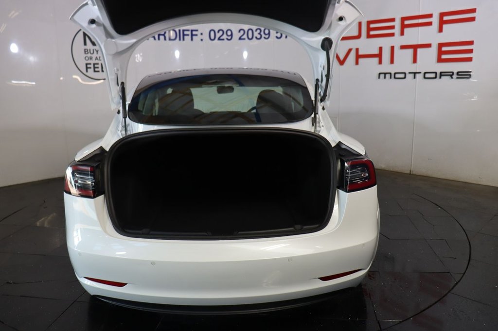 Used Tesla Model 3 2020 for sale - 76751309: Photo 14