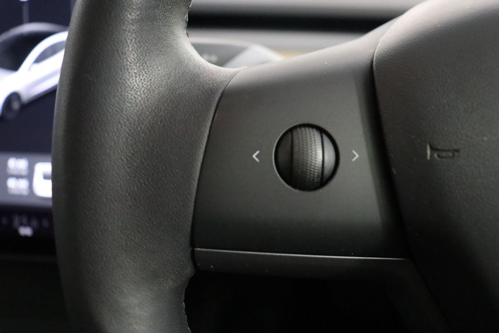 Used Tesla Model 3 2020 for sale - 76751309: Photo 22